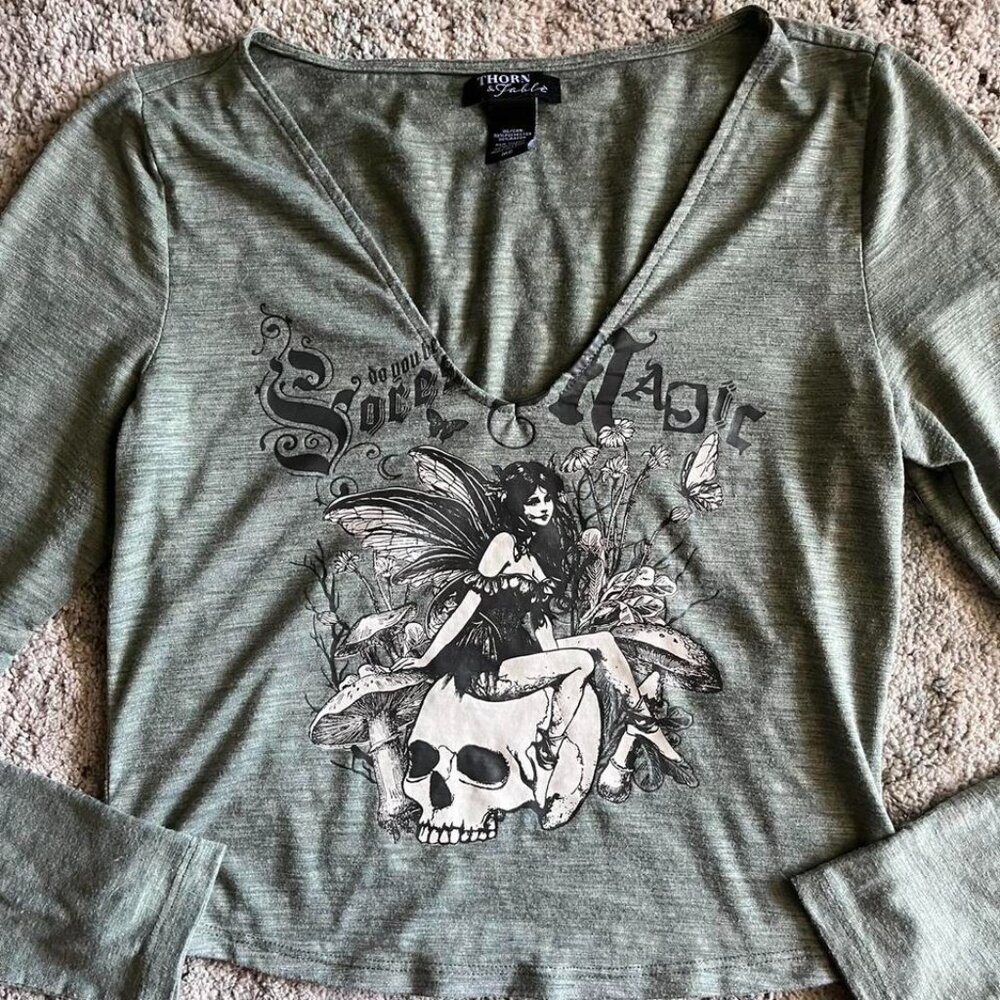 green fairy skull long sleeve top cropped top